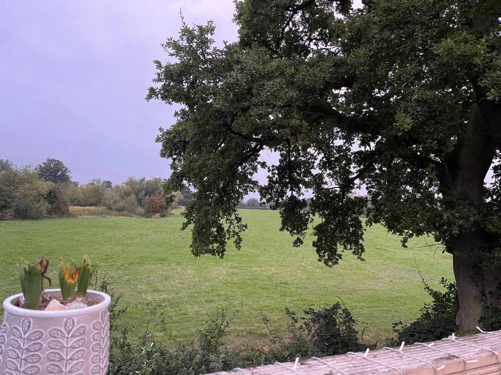 Severnside Boat And Caravan Park Gloucestershire - Caravan 1 Deerhurst Eksteriør billede